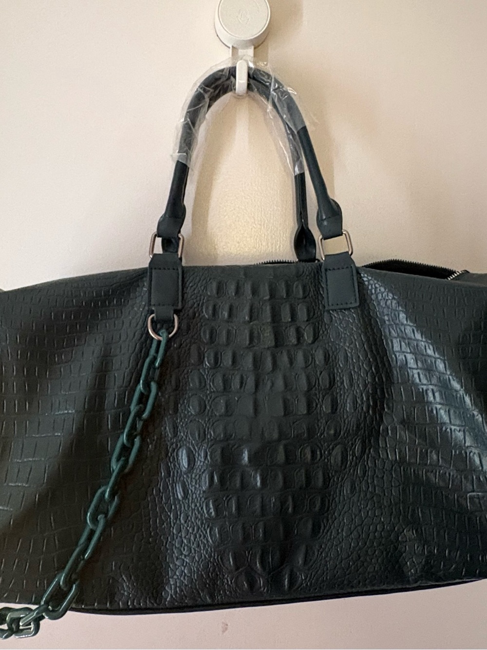 Croc-Embossed Black Tote with Chain-Detail Strap
